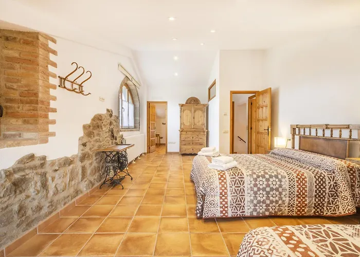 Casa Ponet Tatil Evi Solsona